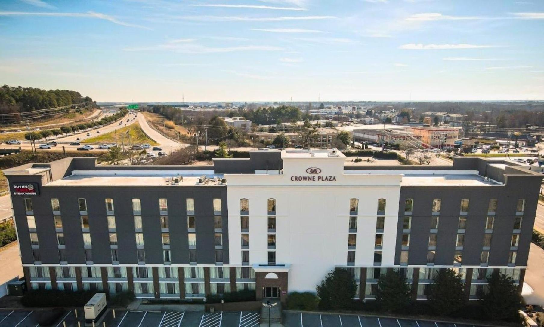คราวน์ พลาซา กรีนวิลล์ Hotel ภายนอก รูปภาพ
